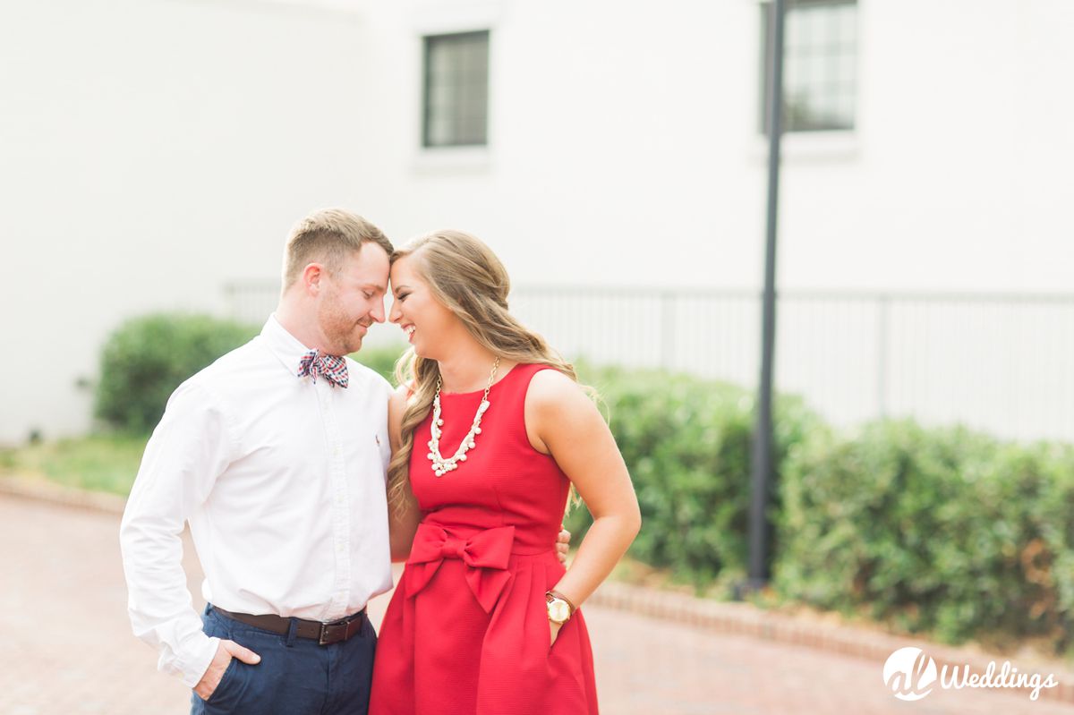 fall-hoover-moss-rock-preserve-engagement-session-4