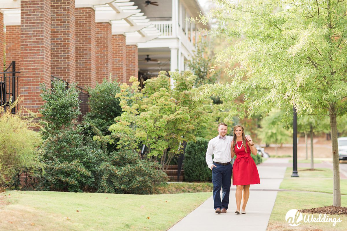 fall-hoover-moss-rock-preserve-engagement-session-8