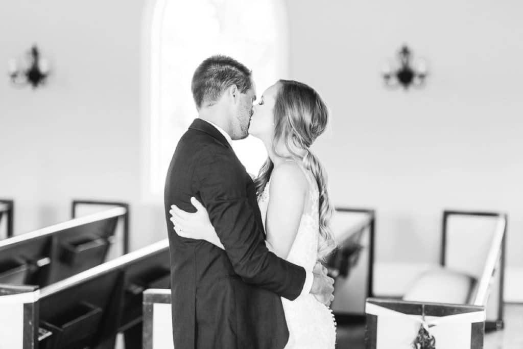 Wedding At Branch Cove Church | Birmingham Alabama Wedding Photographer