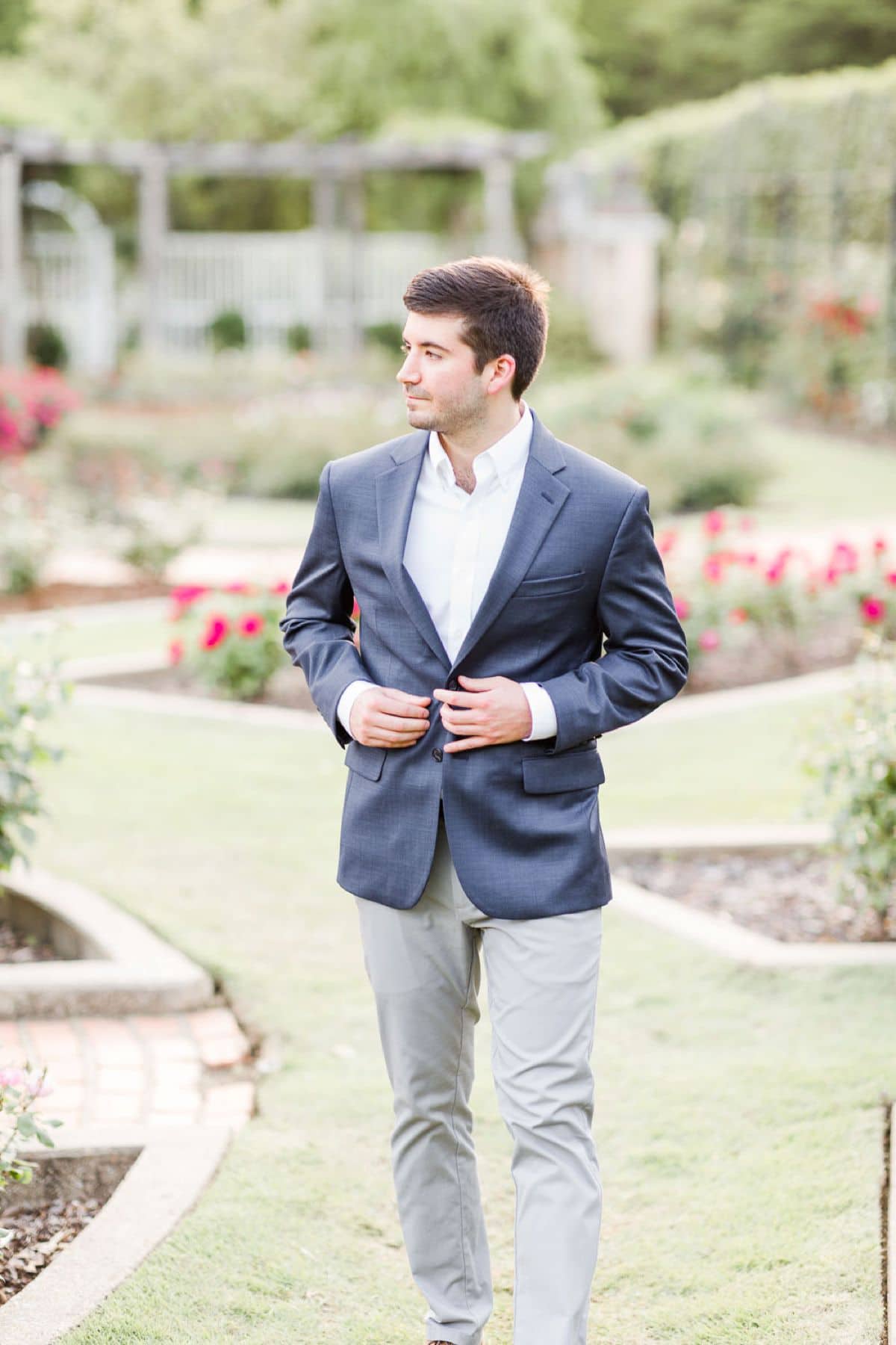 Engagement Outfit Tips for Men | Birmingham Alabama Wedding Photographer